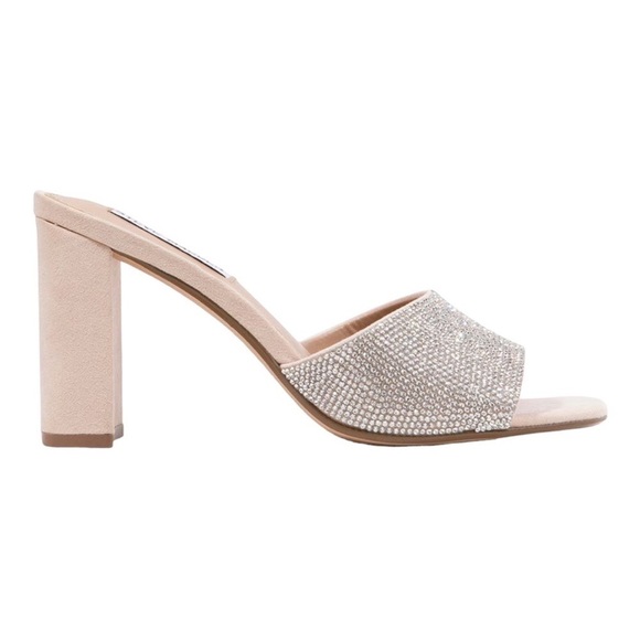 Shoes - Steve Madden Heels Size 6M